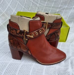 Ted Baker the Nissie contrasting Ankle boots 41/10 NIB
